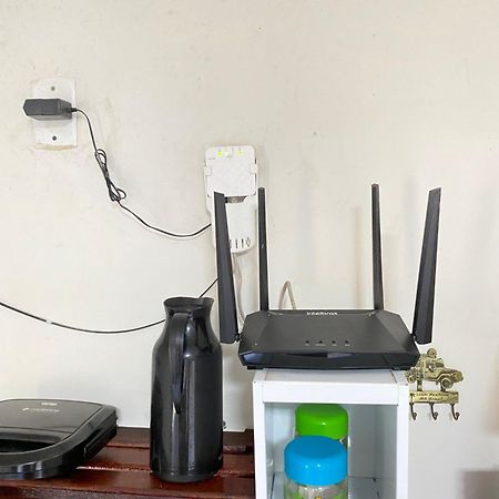 Вилла Chale A 4Km Do Centro Com Wi-Fi Баррейриньяс Экстерьер фото